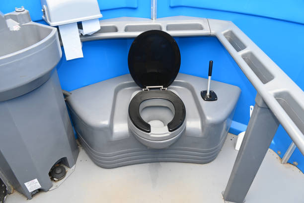 Best Porta potty rental near me  in West Jefferson, OH